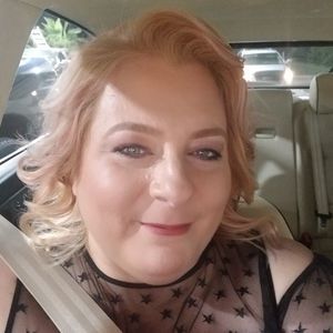 Meet your Posher, Adrian